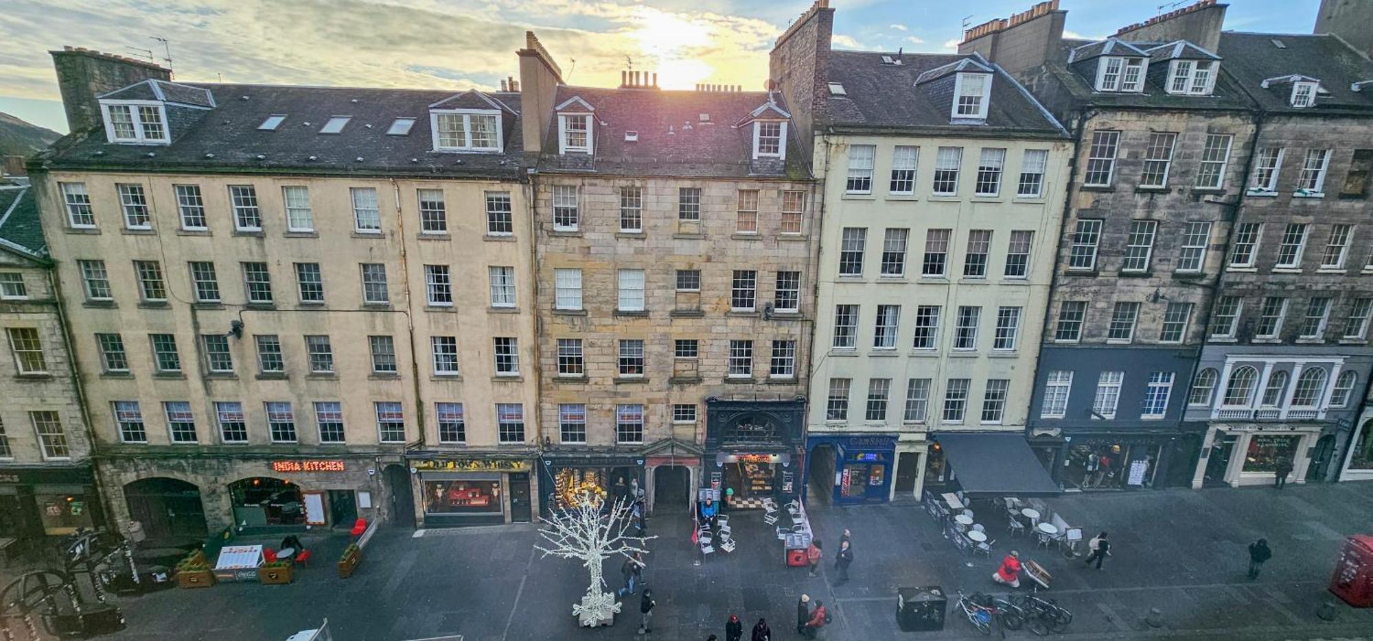 Royal Mile - Bright 2 Bedroom Apartment Единбург Екстериор снимка